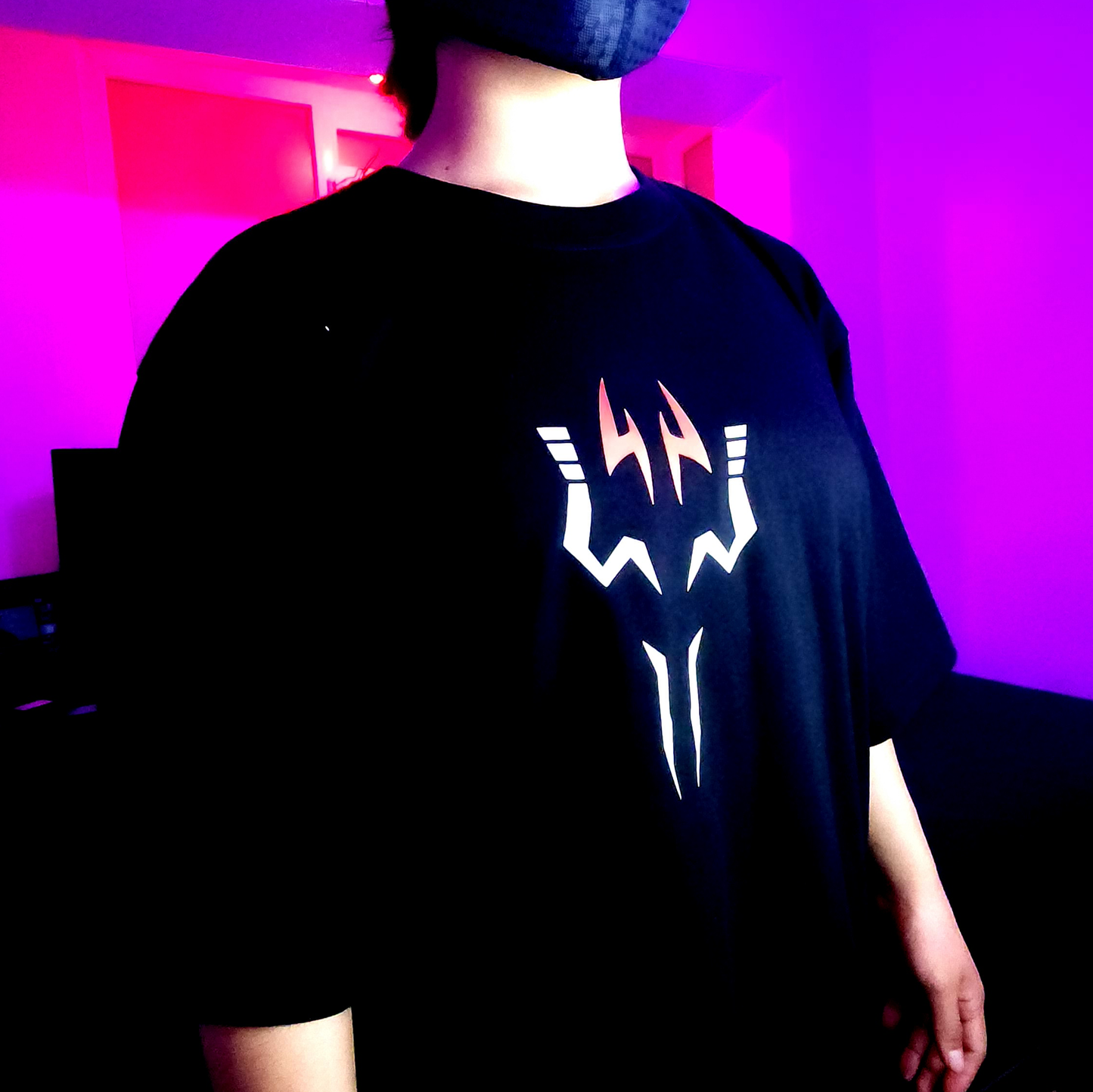 Camiseta Oversize Luminiscente Sukuna